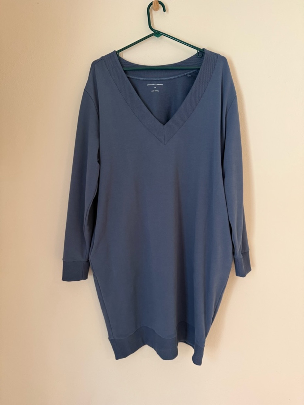 NWT Universal Standard V-Neck Sweatshirt Dress in Slate